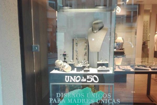 rotulación de tiendas y comercios en Vitoria y Bilbao